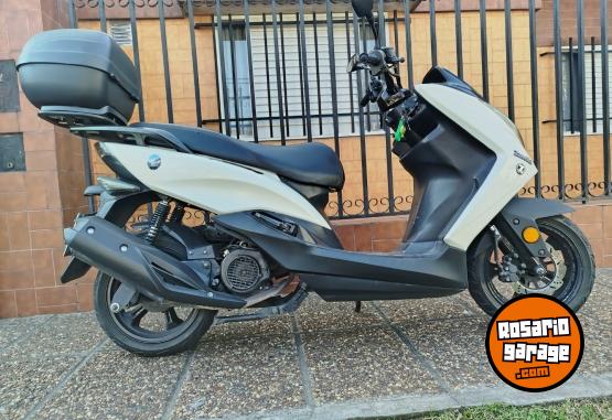 Motos - Zanella Cruiser x 2018 Nafta 12500Km - En Venta