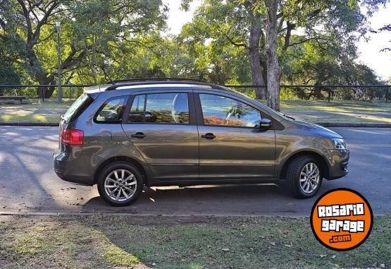 Autos - Volkswagen Suran Trendline 1.6 2014 Nafta 22000Km - En Venta