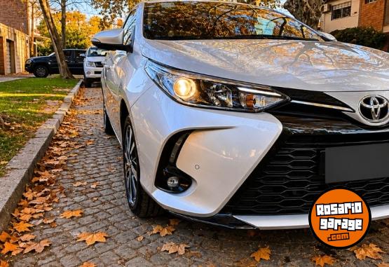 Autos - Toyota yaris xls 2025 Nafta 4800Km - En Venta