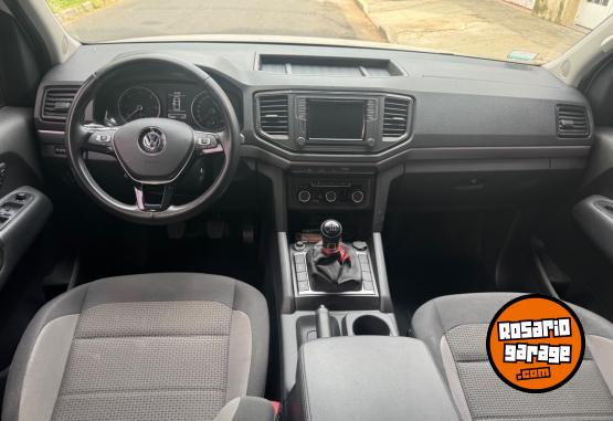 Camionetas - Volkswagen AMAROK COMFORTLINE 2.0 2021 Diesel 70000Km - En Venta
