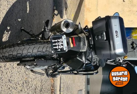 Motos - Bmw GS 800 triple black 2012 Nafta 37700Km - En Venta
