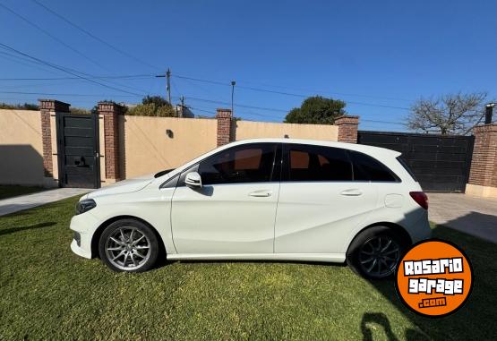 Autos - Mercedes Benz Clase B 2017 Nafta 92000Km - En Venta
