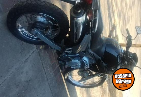 Motos - Honda Nx4 Falcón 2013 Nafta 18500Km - En Venta