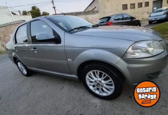 Autos - Fiat SIENA 1.6 EL 2015 Nafta 157000Km - En Venta