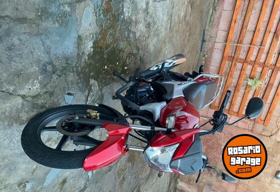 Motos - Honda 150 2023 Nafta 24600Km - En Venta