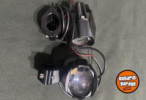 Accesorios para Motos - Reflectores aluminio dos colores sin uso - En Venta