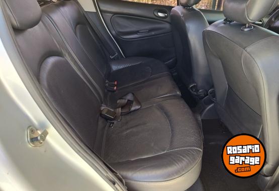 Autos - Peugeot 207 2010 Nafta 142500Km - En Venta