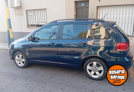 Autos - Volkswagen SURAN COMFORTLINE 2016 GNC 134000Km - En Venta