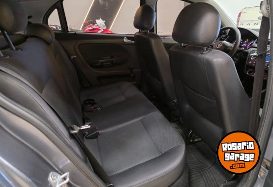Autos - Volkswagen GOL TREND TRENDLINE 1.6L 2017 Nafta 145000Km - En Venta