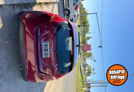 Autos - Ford Fiesta Kinetic 2011 Nafta 150000Km - En Venta