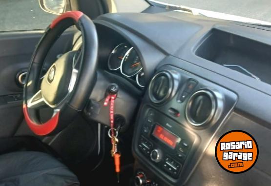 Utilitarios - Renault Kangoo Express Confort 2020 Nafta 139000Km - En Venta
