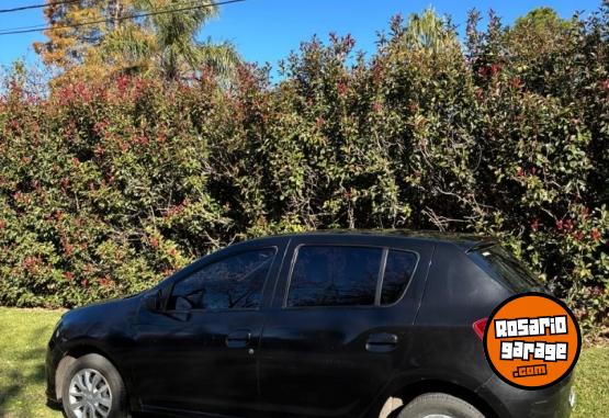 Autos - Renault Sandero Dynamique 2015 Nafta 109000Km - En Venta