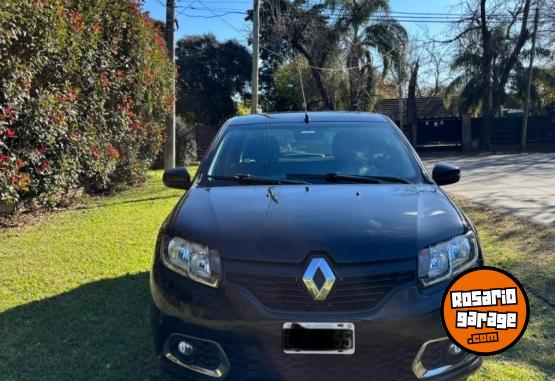 Autos - Renault Sandero Dynamique 2015 Nafta 109000Km - En Venta