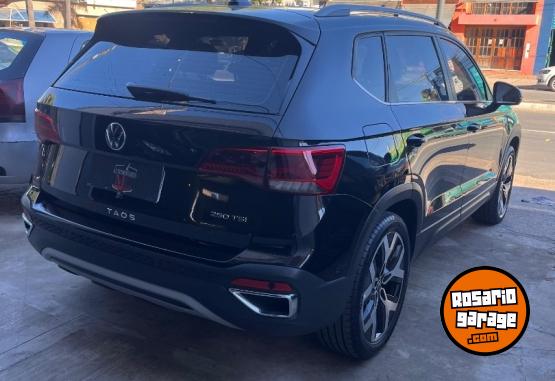 Autos - Volkswagen TAOS 2025 Nafta 17000Km - En Venta