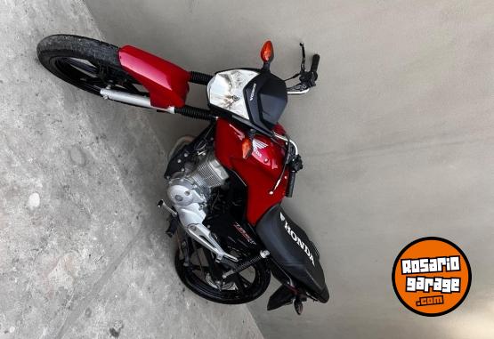 Motos - Honda New titán 2019 Nafta 40000Km - En Venta