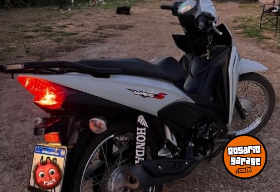 Motos - Honda Wave 2024 Nafta 17000Km - En Venta