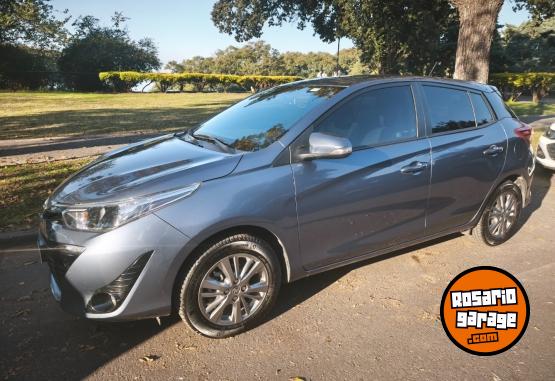 Autos - Toyota Yaris 2021 Nafta 90000Km - En Venta