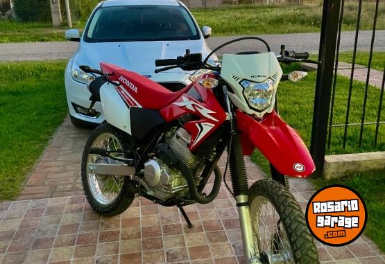 Motos - Honda XR 250 2023 Nafta 3750Km - En Venta