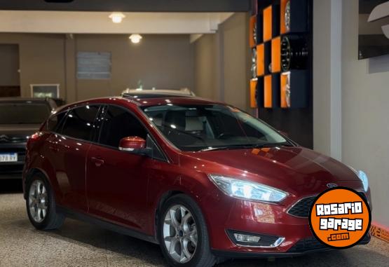 Autos - Ford Focus SE plus 2017 Nafta 101000Km - En Venta