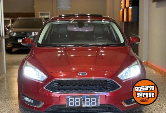 Autos - Ford Focus SE plus 2017 Nafta 101000Km - En Venta