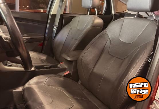 Autos - Ford Focus SE plus 2017 Nafta 101000Km - En Venta