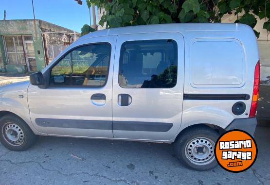 Utilitarios - Renault Kangoo 2016 Nafta 150000Km - En Venta