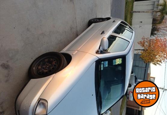 Autos - Volkswagen Gol 1998 Diesel 220000Km - En Venta
