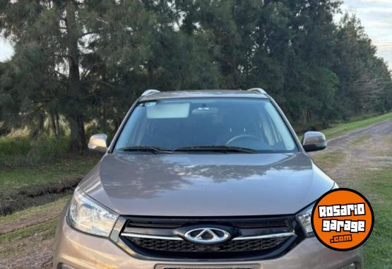 Autos - Chery Tiggo 3 2017 Nafta 140000Km - En Venta