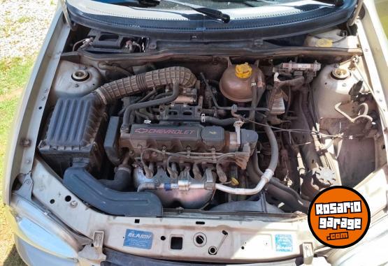 Autos - Chevrolet Corsa 1.4 GLS 4 P 2009 Nafta 172000Km - En Venta
