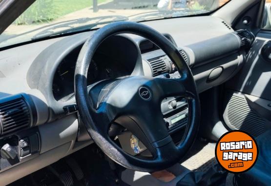 Autos - Chevrolet Corsa 1.4 GLS 4 P 2009 Nafta 172000Km - En Venta