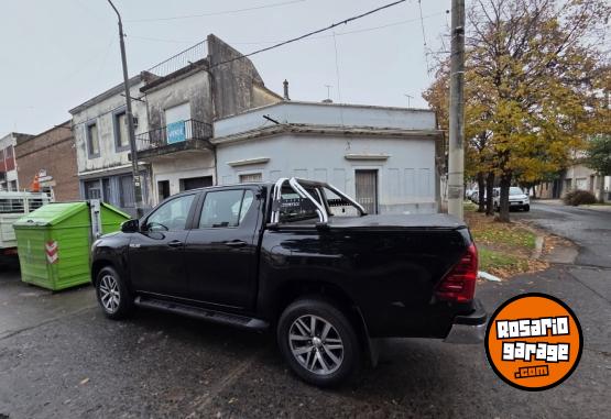 Camionetas - Toyota Toyota Hilux Srv 2018 Diesel 60000Km - En Venta