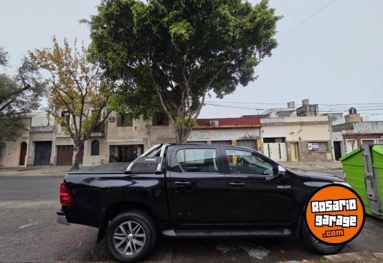 Camionetas - Toyota Toyota Hilux Srv 2018 Diesel 60000Km - En Venta
