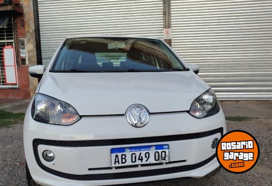 Autos - Volkswagen UP HIGH 2017 Nafta 95000Km - En Venta