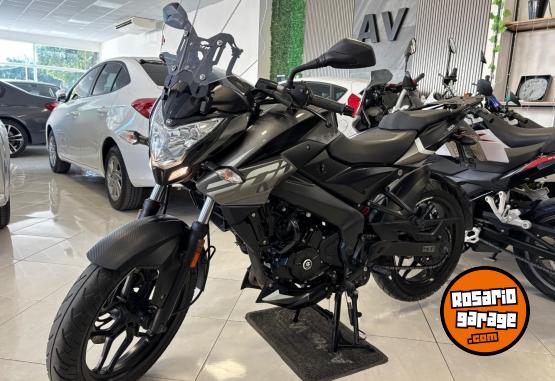 Motos - Bajaj ROUSER NS 200 2022 Nafta 8000Km - En Venta