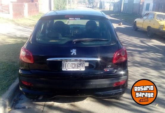Autos - Peugeot COMPAC XS 2010 Nafta 158000Km - En Venta