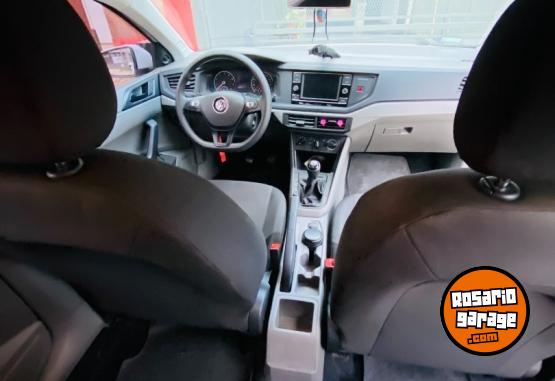 Autos - Volkswagen Polo 2019 Nafta 52000Km - En Venta