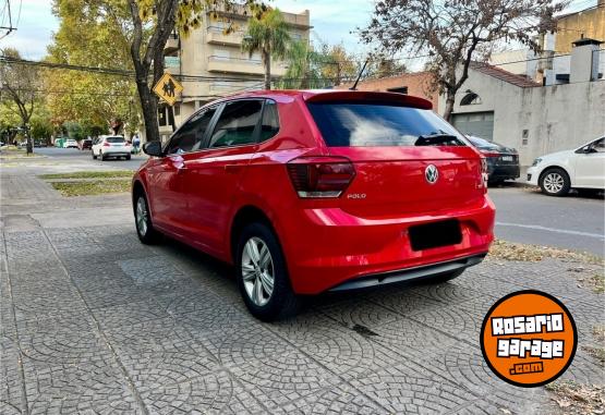 Autos - Volkswagen Polo Comfortline 2018 Nafta 140000Km - En Venta