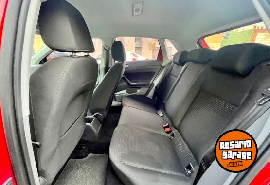 Autos - Volkswagen Polo Comfortline 2018 Nafta 140000Km - En Venta