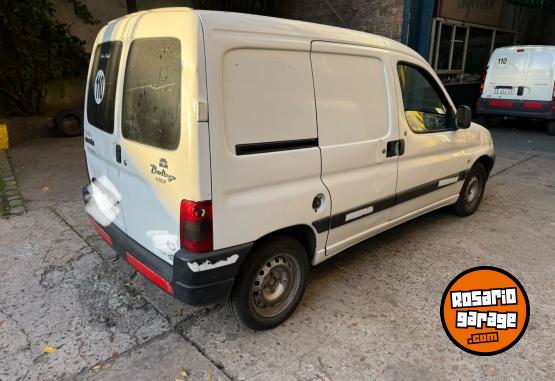 Utilitarios - Citroen berlingo 2008 Diesel 370000Km - En Venta