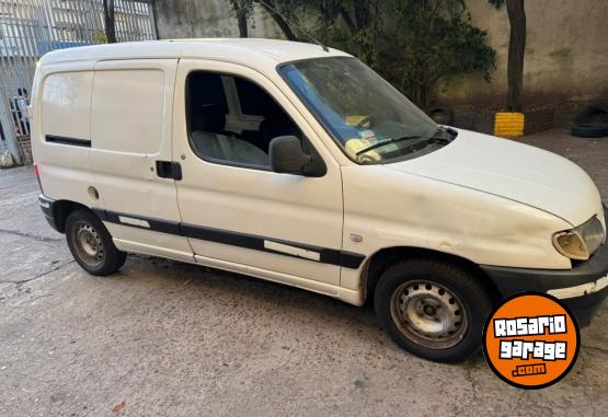 Utilitarios - Citroen berlingo 2008 Diesel 370000Km - En Venta