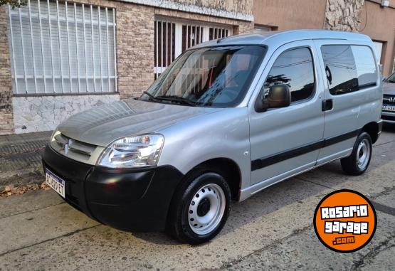 Utilitarios - Citroen Berlingo 2018 Diesel 165000Km - En Venta