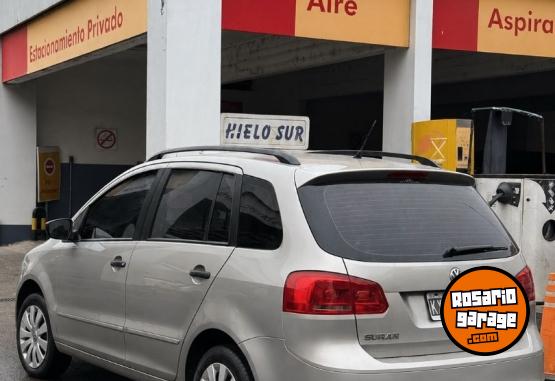 Autos - Volkswagen Suran Confortline 2012 Nafta 198000Km - En Venta