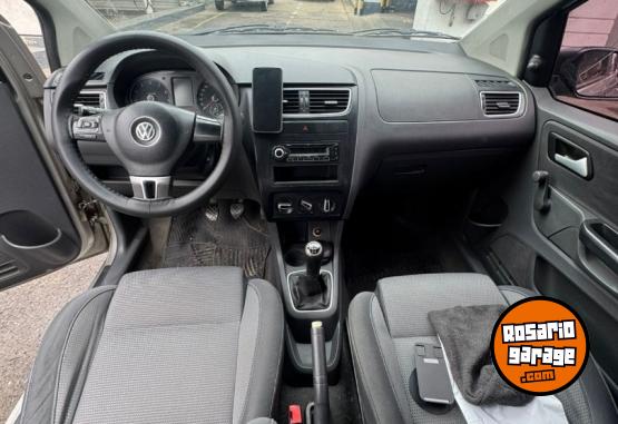 Autos - Volkswagen Suran Confortline 2012 Nafta 198000Km - En Venta