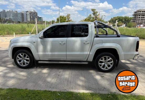 Autos - Volkswagen AMAROK V6 2022 Diesel 105000Km - En Venta