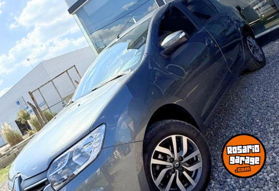 Autos - Renault SANDERO INTENS 1.6 2023 Nafta 39000Km - En Venta