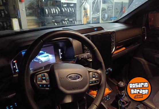 Camionetas - Ford Ranger black 2025 Diesel 53000Km - En Venta