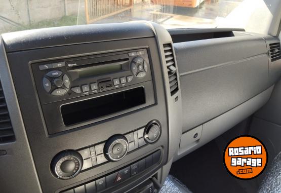 Camionetas - Mercedes Benz Sprinter 415 15+1 2017 Diesel 305000Km - En Venta