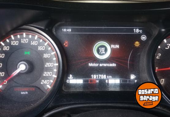 Autos - Fiat Cronos precision. 1.8 2018 GNC 194000Km - En Venta