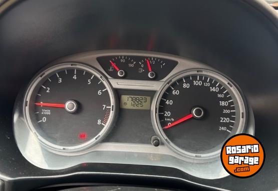 Autos - Volkswagen Gol trend 2009 Nafta 178000Km - En Venta