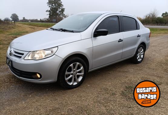 Autos - Volkswagen Voyage 2011 Nafta 118000Km - En Venta